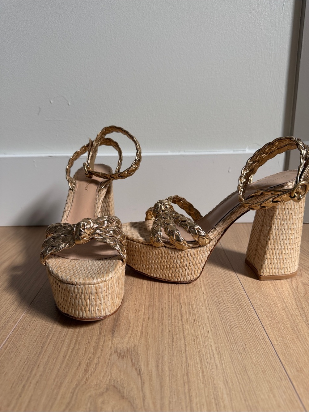 Gianvito Rossi Gold Braided Strap Raffia Platform Sandals